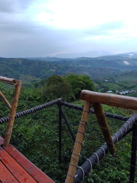 Hotel Glamping Orosierra Chinchiná Exterior foto
